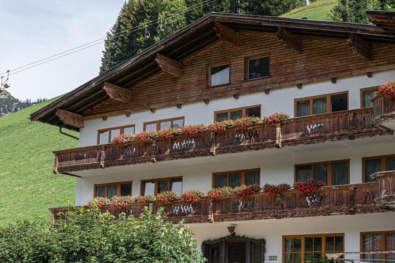 Landhaus Panorama Berwang Luaran gambar