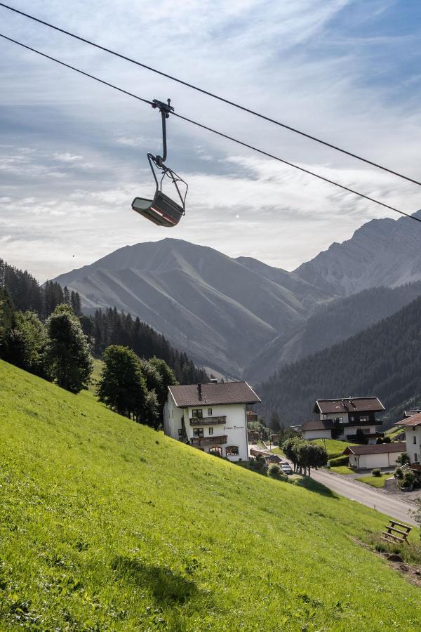 Landhaus Panorama Berwang Luaran gambar