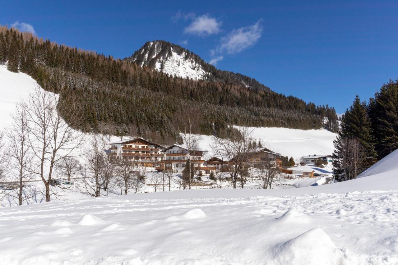 Landhaus Panorama Berwang Luaran gambar